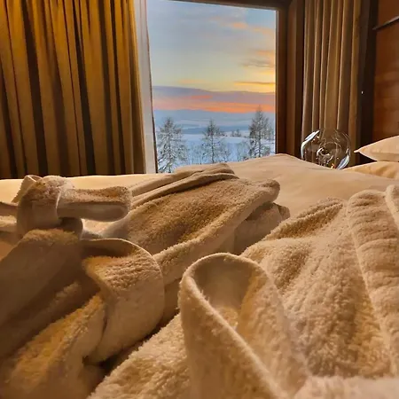 Dağ evi Koza U Woza - Drewniany Dom Premium Z Widokiem Na Tatry Ecospa Strefa Fitness Zielona Farma Healinggarden - Slowtravel 24h Self Check-in (adults Only)